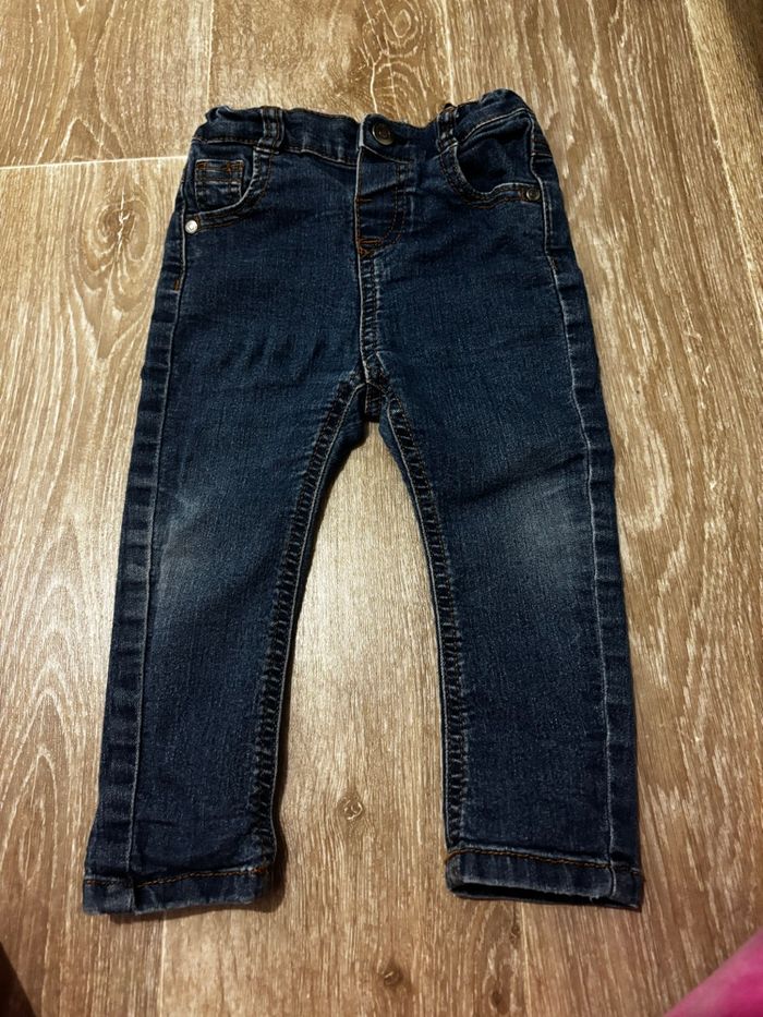 Vend lot de jean 18mois - photo numéro 9