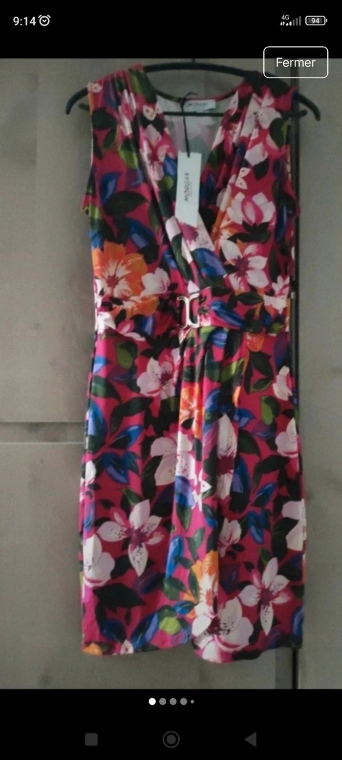 Robe Morgan Neuve avec étiquette imprimé fleuri 40