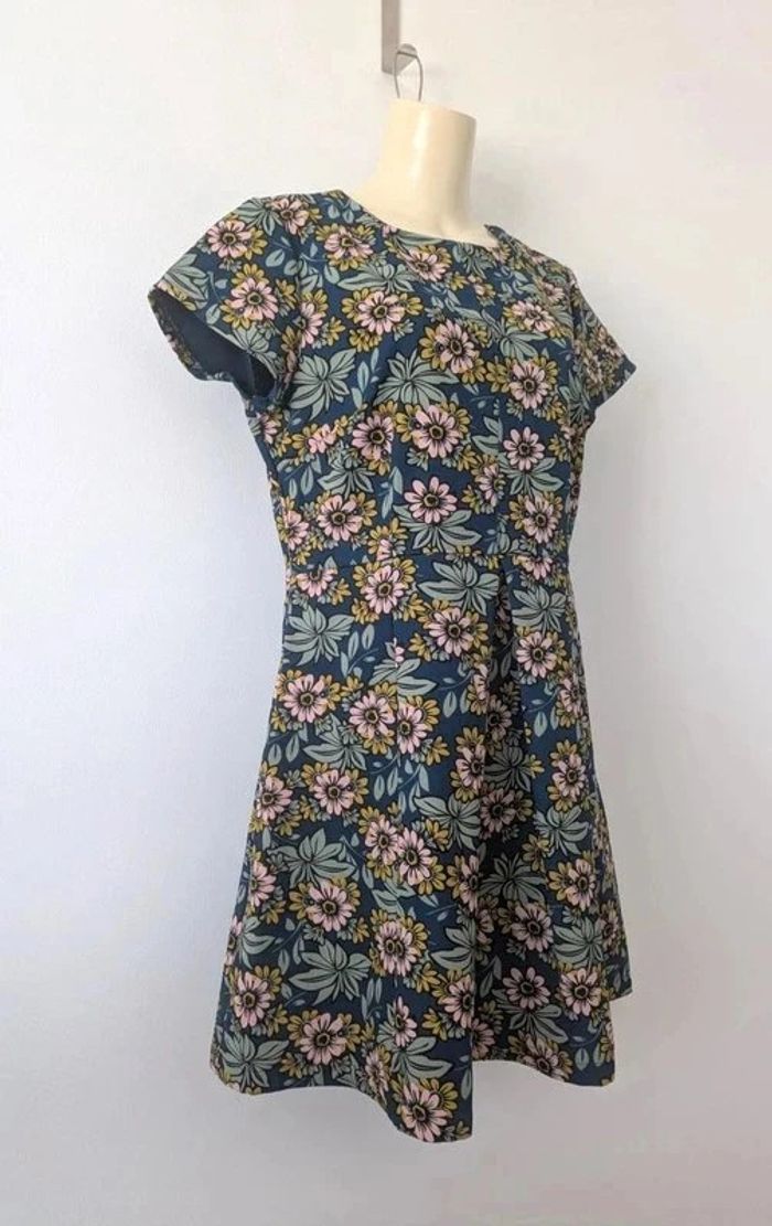 Robe fleurie - QED London - taille 14 (40/42) - photo numéro 3