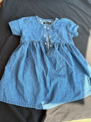 Robe en jeans manches courtes