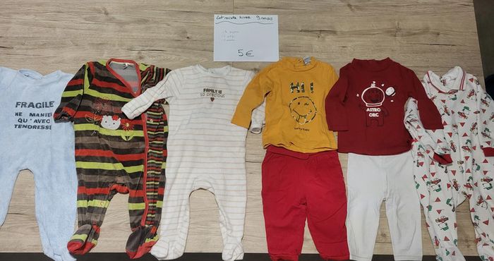 lot pyjama grenouillère et ensemble 9 mois mixte fille garçon