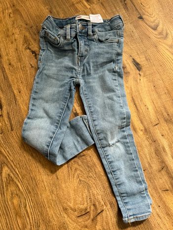 Super skinny Lévis 4 ans