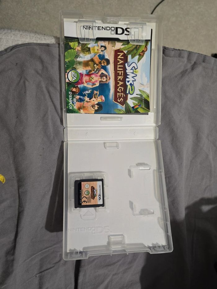 Les sims 2 naufragés - photo numéro 3