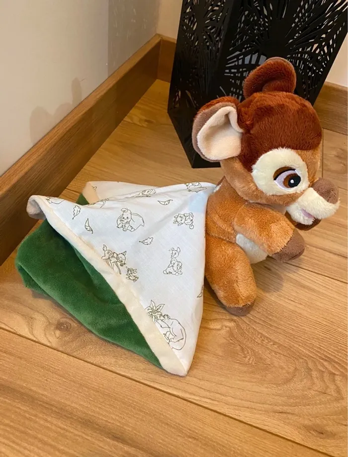 Peluche doudou Bambi - photo numéro 2