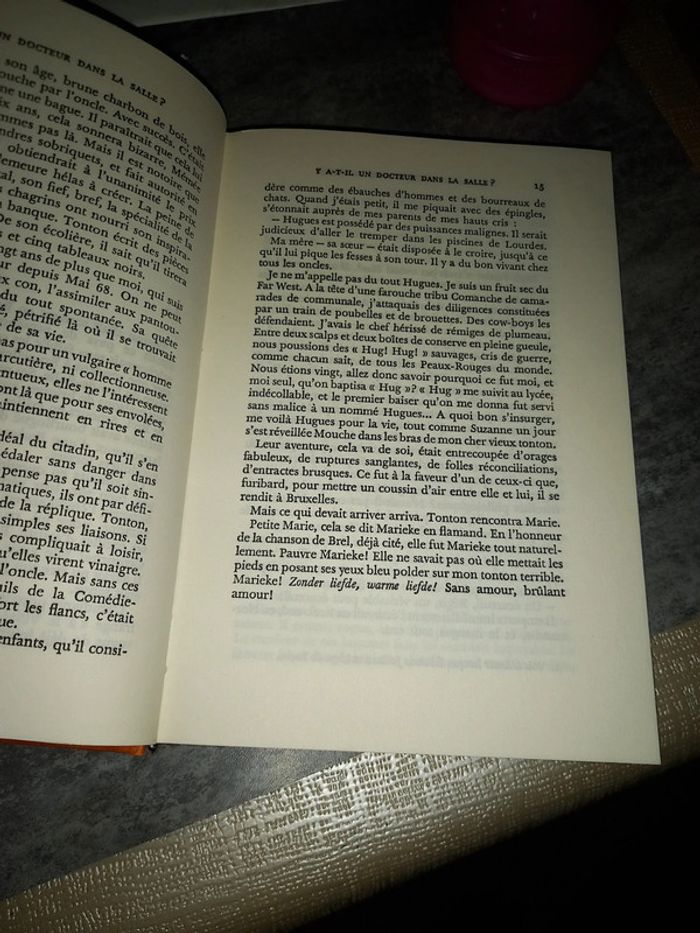 Livre y a t il un docteur dans la salle - photo numéro 8