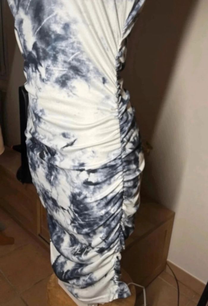 Robe tie and Die neuve - photo numéro 4