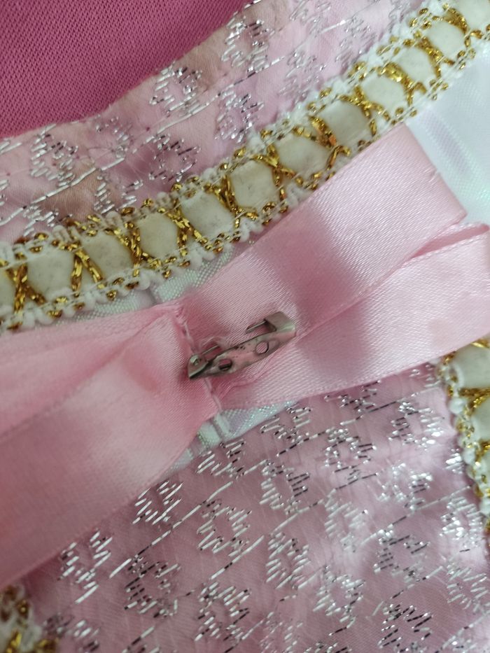 Robe de princesse 6 ans - photo numéro 7