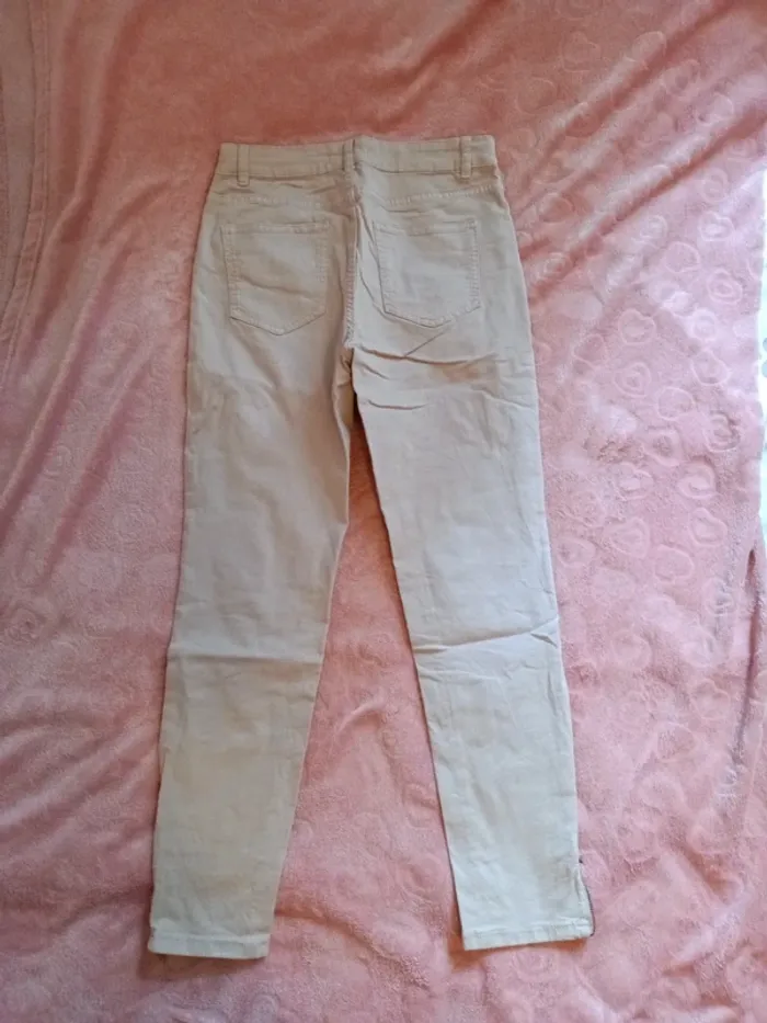 Pantalon court taille 38 - photo numéro 2