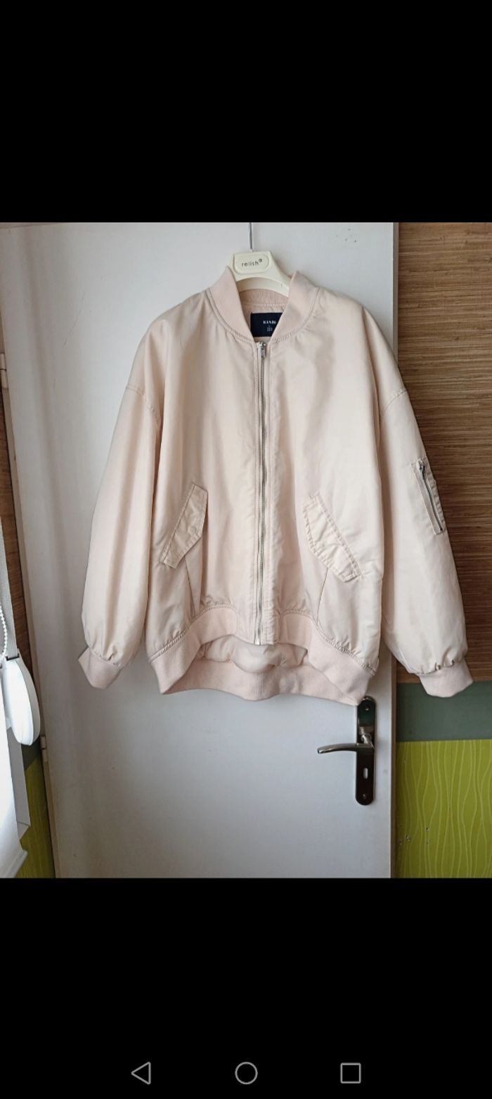 Bombers beige clair