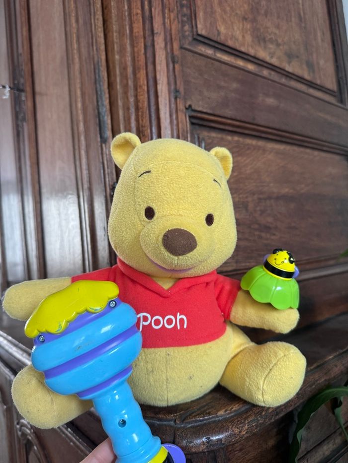 Winnie peluche interactive danse et chante - photo numéro 4