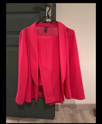 Ensemble rose style tailleur