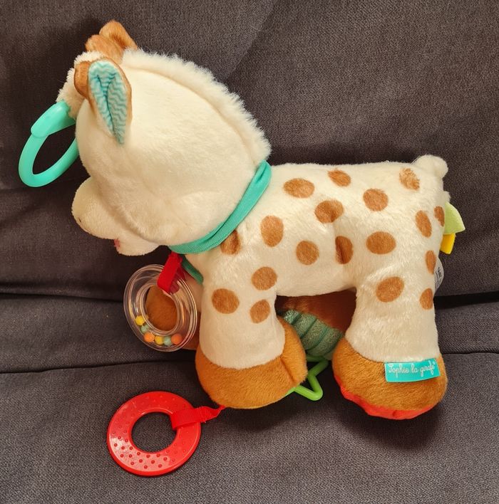 Peluche d'activités Sophie la girafe - Vulli - photo numéro 3