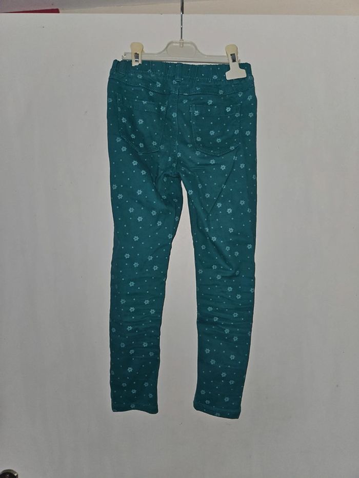 Pantalon fille 7 ans - photo numéro 2