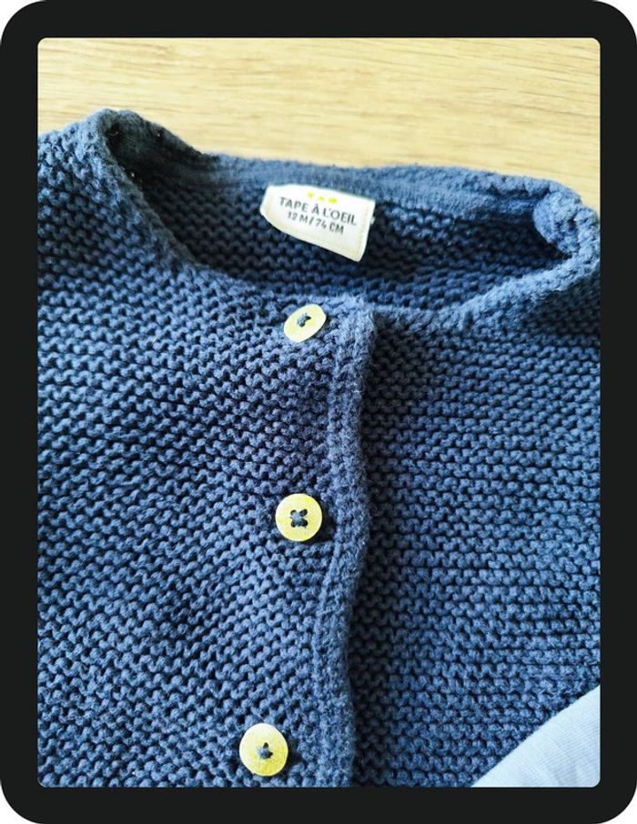 Lot d'une veste bleue marine et un pantalon TAO 12 mois - photo numéro 2