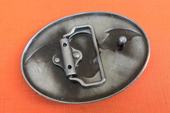 Boucle de ceinture Gothique  Tête de mort ailes de chauve-souris - photo numéro 4