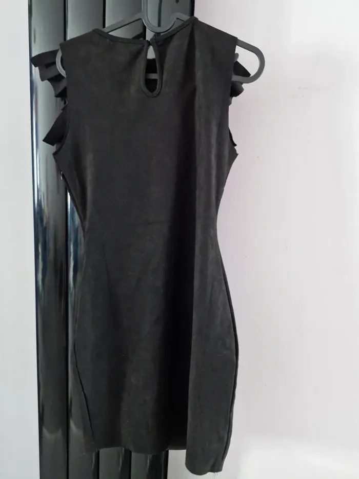 Robe suédine - photo numéro 2