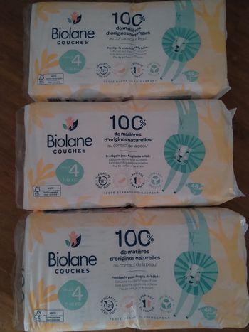 Lot de 6 paquets de couches bébé biolane taille 4