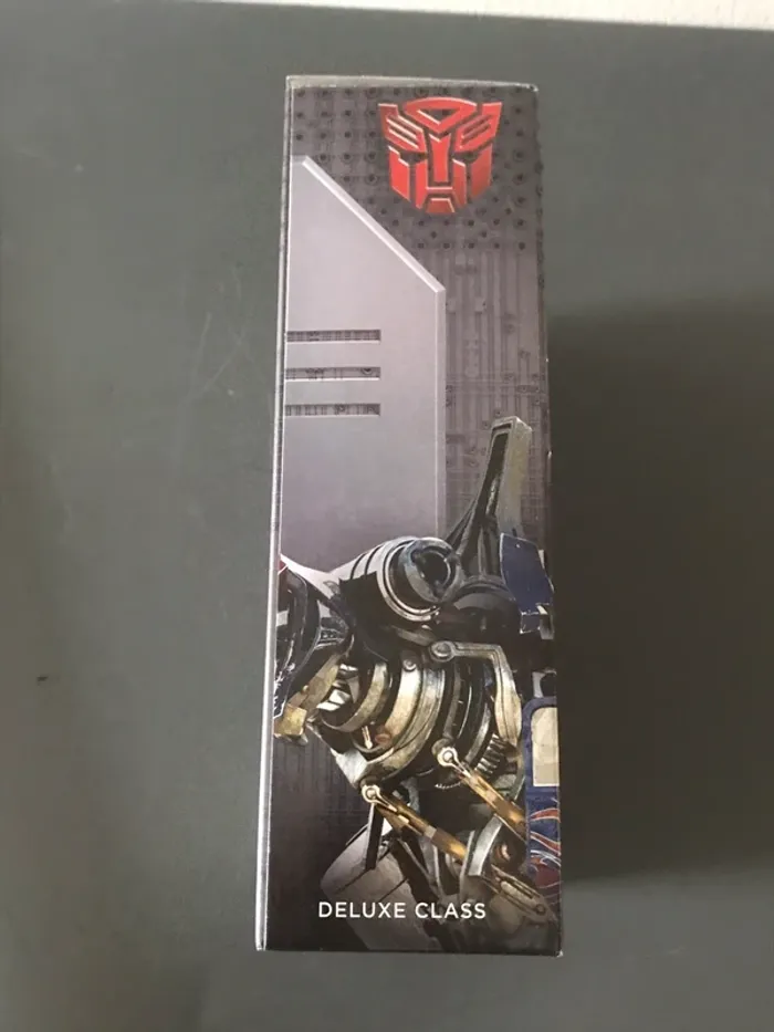 Figurine optimum prime transformers universal studio hasbro - photo numéro 5