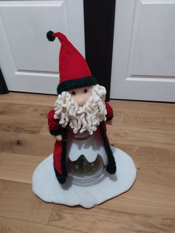 Père Noël boule de neige avec soufflerie