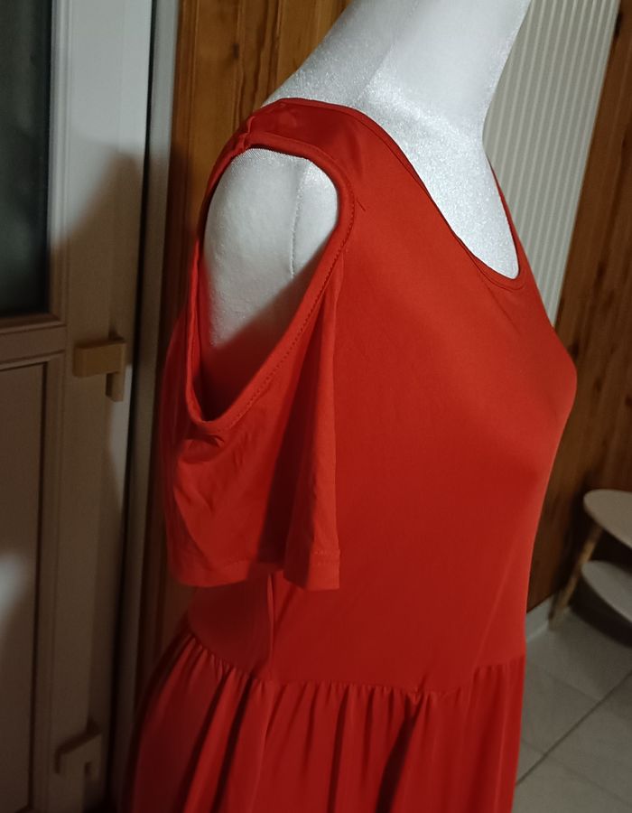 Robe rouge - photo numéro 2