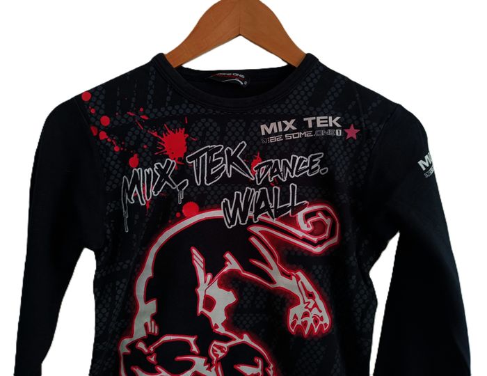 T shirt panthère noir rose et blanc. Manches longues. Be Some One. Taille 12 ans - photo numéro 2