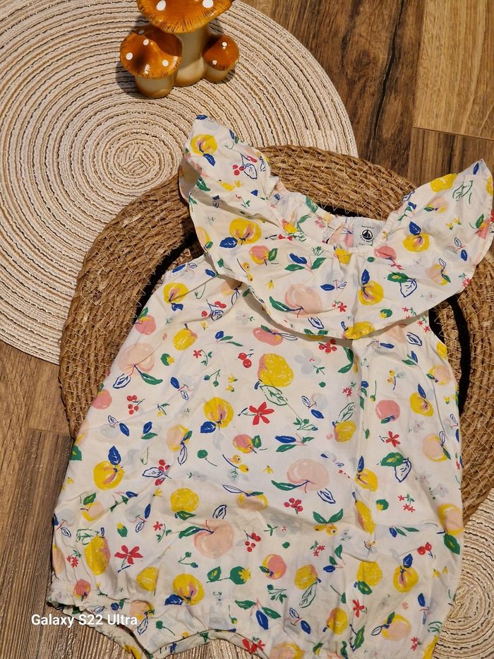 Ensemble Petit Bateau taille 6 mois - photo numéro 8