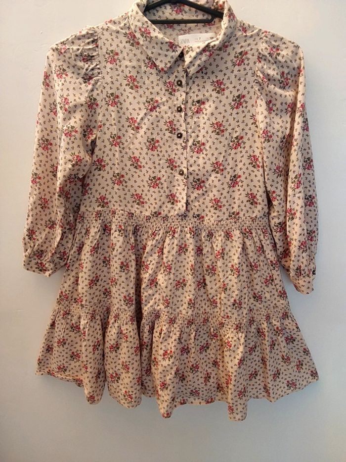 Robe Zara fille 7 ans
