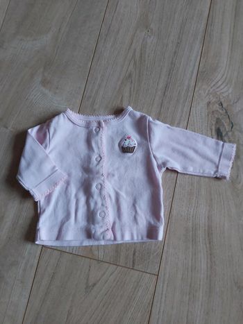 Gilet fille manches longues 3 mois en très bon état (78)