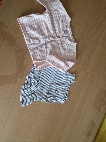 Gilet et tee-shirt ikks