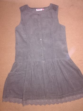 Robe en velours fille 8 ans  NKY