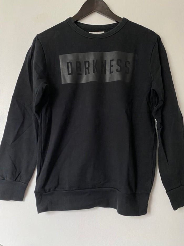 Sweat col rond Darkness