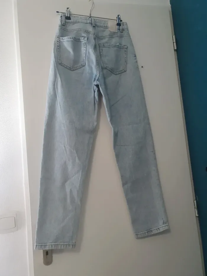 Jeans bleu clair Zara - photo numéro 2