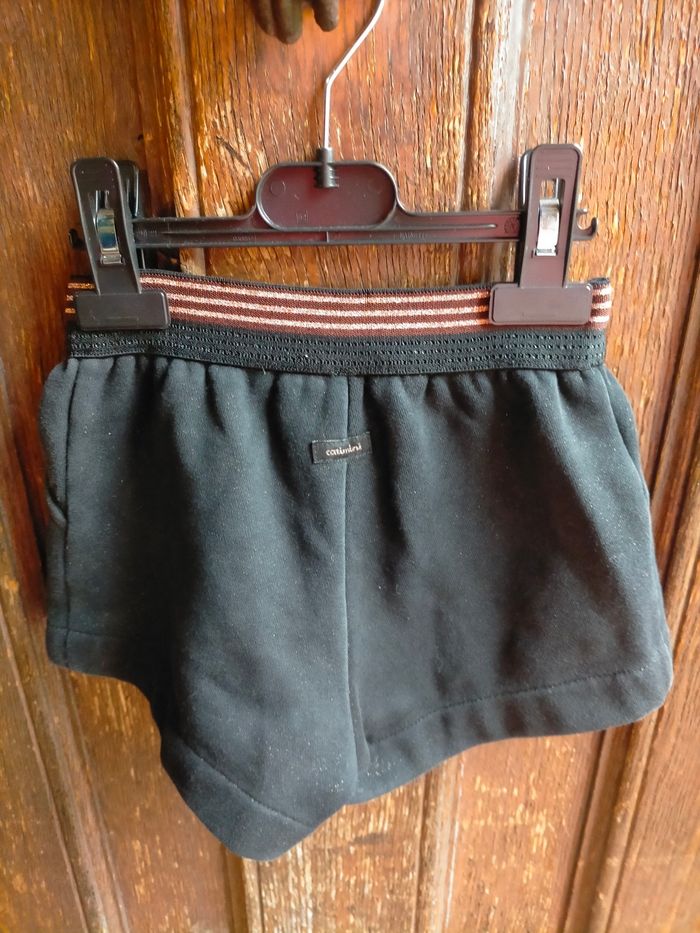 Joli short Catimini 4 ans - photo numéro 4