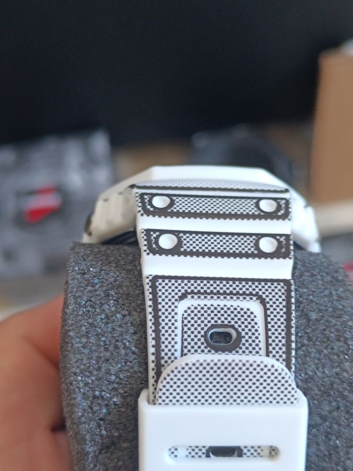 G-Shock Casio montre Noir et Blanche Neuve - photo numéro 7