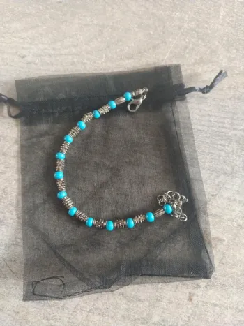 Bracelet fantaisie turquoise et argenté