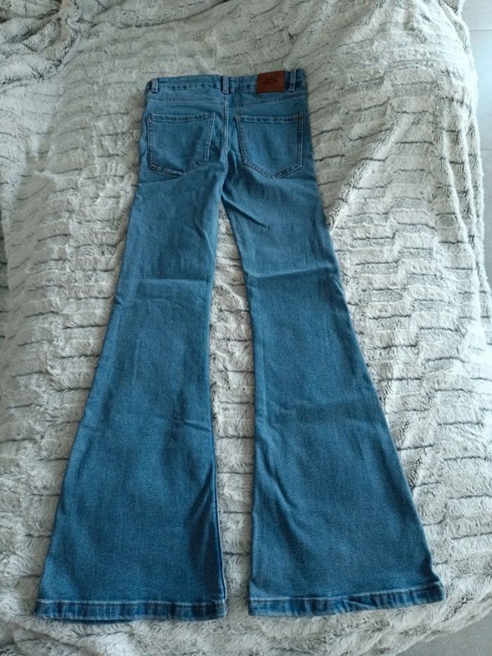 Jean bootcut Jennyfer 30 - photo numéro 3