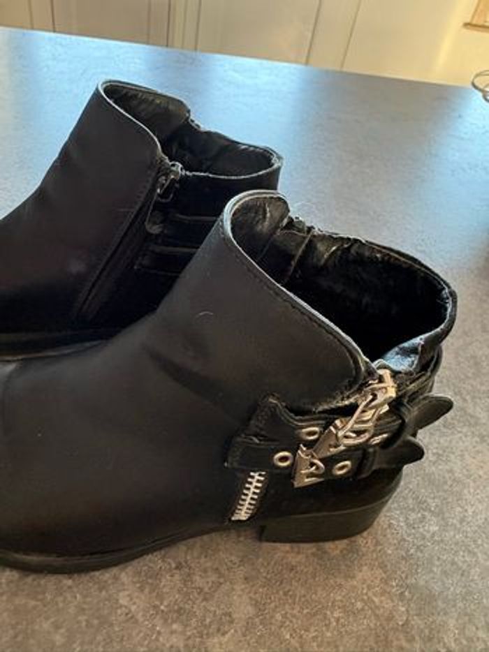 Bottines noires - photo numéro 2