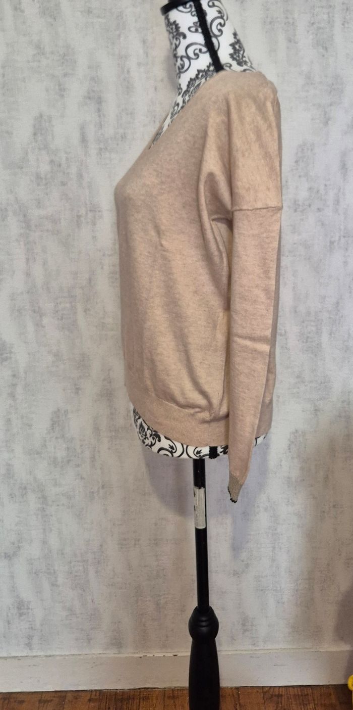 Pull femme Bellerose beige col V Taille 2 (38 / M) - photo numéro 4