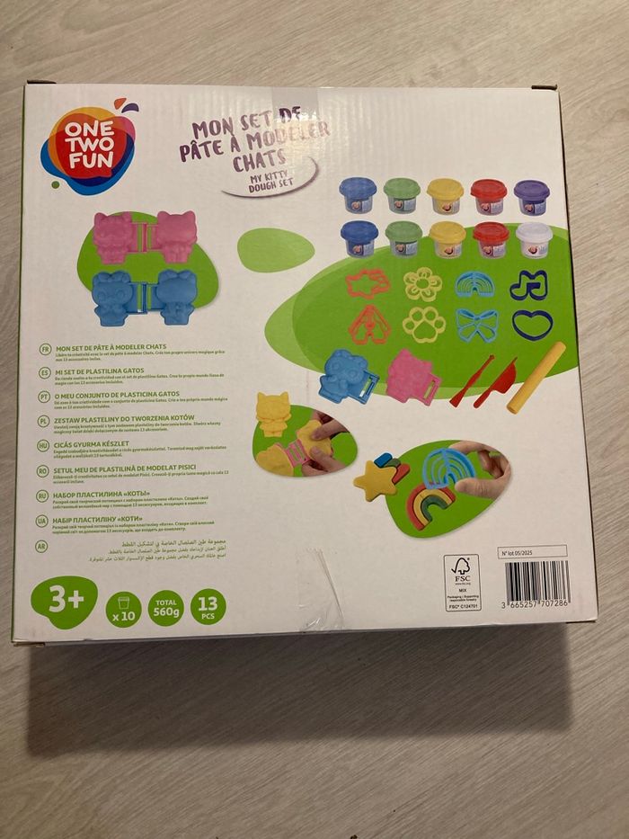 Set de pâte de modeler - photo numéro 2