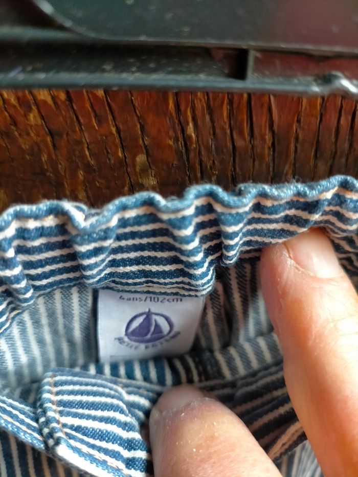 Joli pantalon Petit bateau neuf 4 ans - photo numéro 3