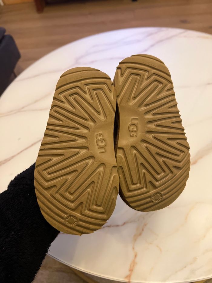 Bottines UGG - photo numéro 4
