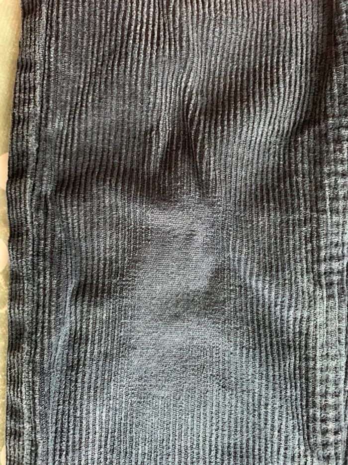 Lot 2 pantalons velour Kiabi 6 ans - photo numéro 4