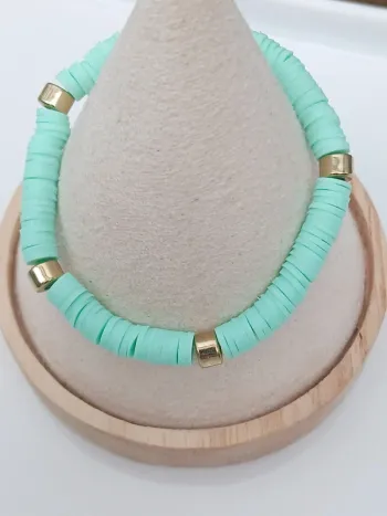 Bracelet perles Heishi – Tendance bohème coloré été