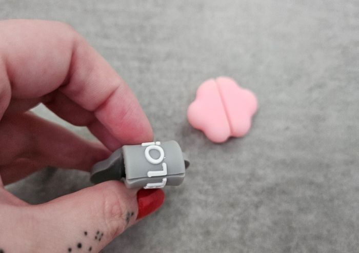 Lot 2 accessoires pour cables - photo numéro 3