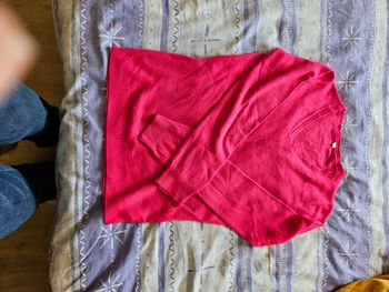 Pull col v sans marque