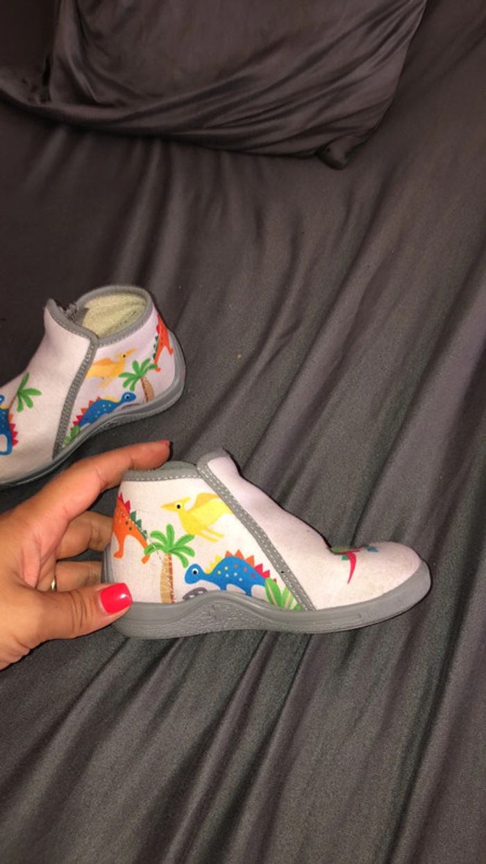 Chaussures de marche dinousaurs - photo numéro 3