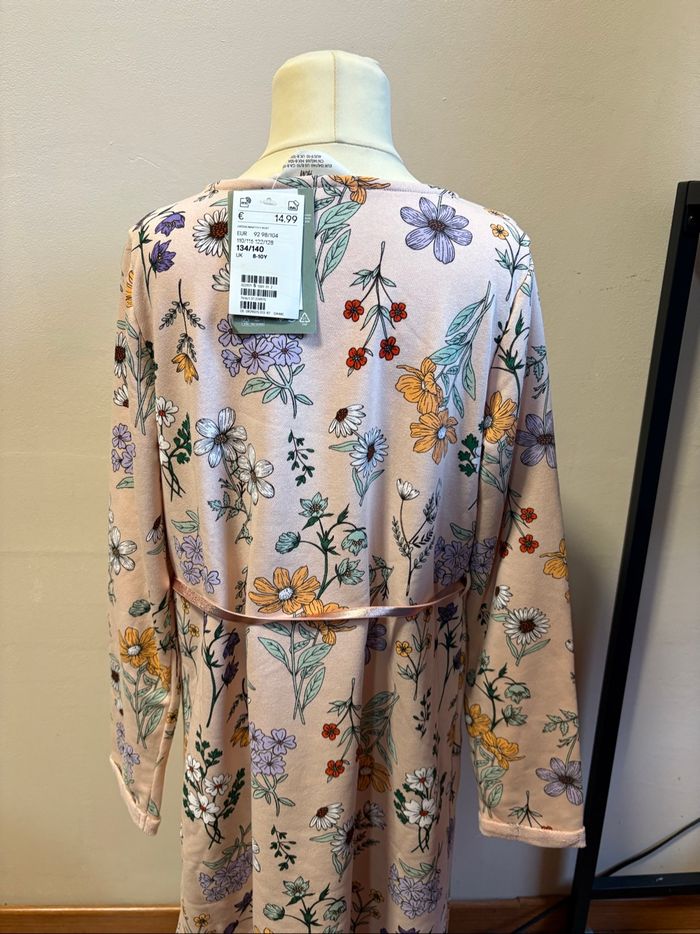 Robe fille taille 134/140 - photo numéro 4