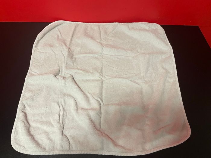 Sortie de bain bébé blanc cassé motif ours – coton éponge - photo numéro 4