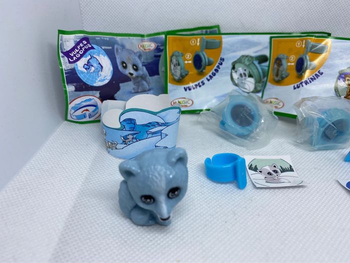 Lot de 4 surprises kinder natoons TR012 TR017 TR010 - photo numéro 2