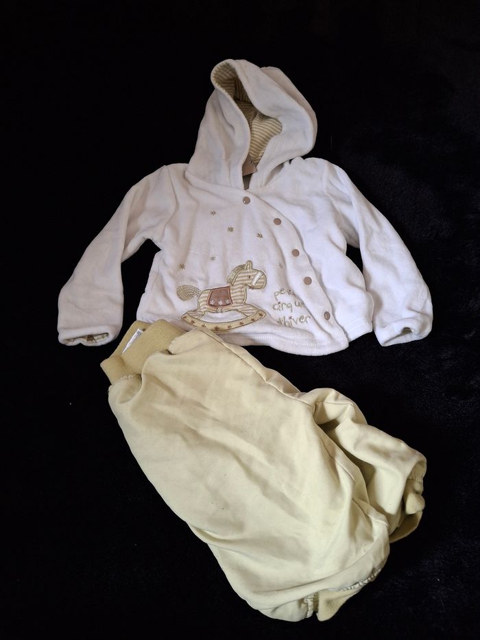 Lot d'environ 70 vêtements bébé 6 mois - photo numéro 8